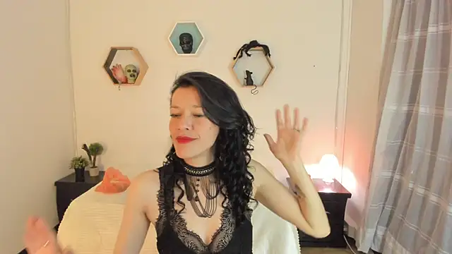 Paloma victory online show from October 2025 09:27:02 PM