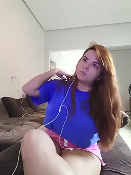 Snapshot of Bruninha_Hot10 chatting on June 2026 05:58:01 PM Bruninha Hot10 online show from June 2026 05:58:01 PM