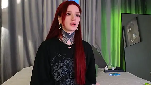 SophieInkk online show from March 2026 02:34:02 AM