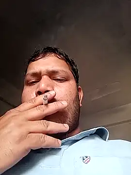 DeepakXxxR86 online show from April 2026 11:37:02 AM