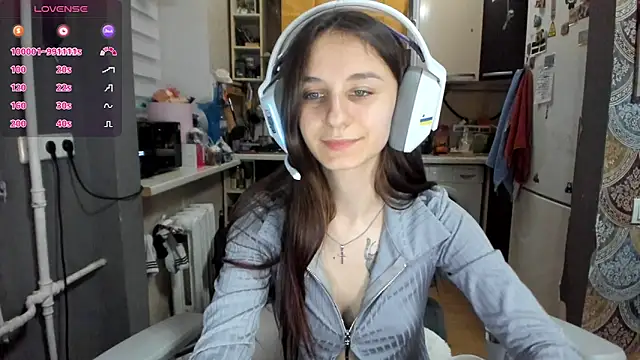  Nika Kik online show from April 2026 06:10:01 PM