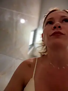 LavenderHot online show from April 2026 04:46:01 AM