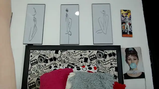 Rihana14 online show from April 2026 07:42:01 PM