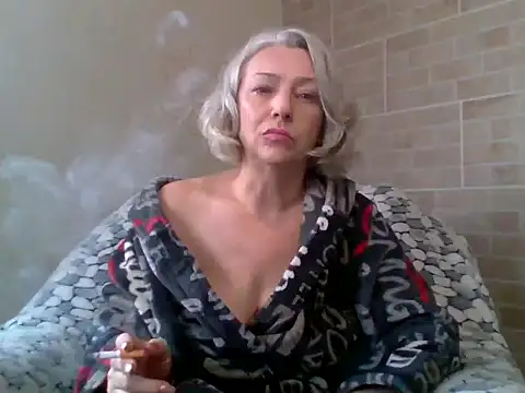 Lorie Carrie online show from December 2025 10:41:02 AM