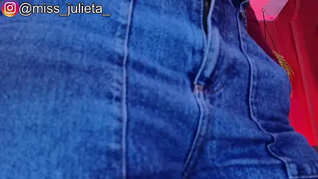 Julieta Russell online show from June 2026 11:45:02 AM