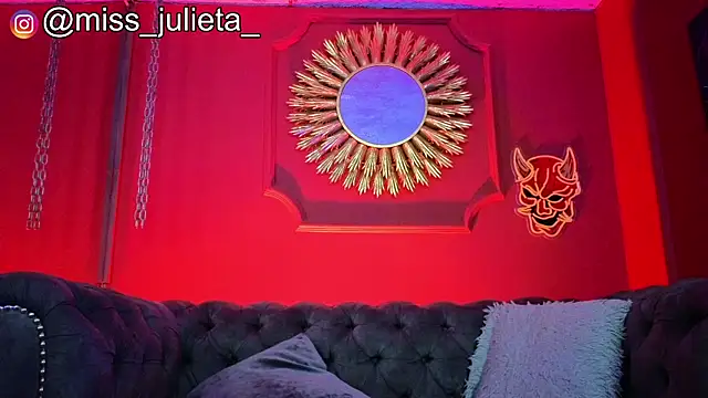 Snapshot of Julieta_Russell chatting on July 2026 11:58:02 AM Julieta Russell online show from July 2026 11:58:02 AM