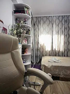 HotXMom online show from July 2026 06:50:02 AM