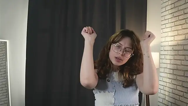 RominaPoli online show from April 2026 12:54:01 PM