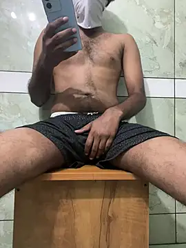 Snapshot of Bluelover0812 chatting on December 2024 08:36:01 PM Bluelover0812 online show from December 2024 08:36:01 PM