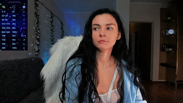 -danae- online show from December 2024 04:24:01 AM