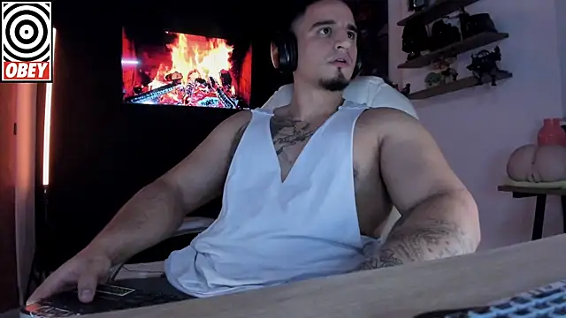 kingbear777 online show from October 2025 12:17:02 AM