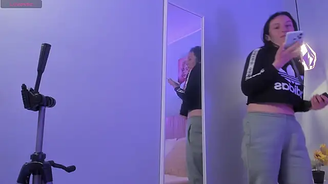 ScarletGV online show from March 2026 03:39:01 AM