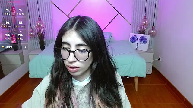 Snapshot of LenaRoses chatting on January 2026 08:36:02 PM LenaRoses online show from January 2026 08:36:02 PM