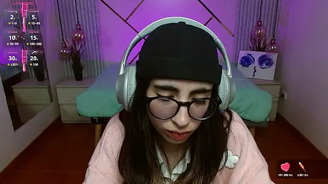 Snapshot of LenaRoses chatting on February 2026 08:48:02 PM LenaRoses online show from February 2026 08:48:02 PM