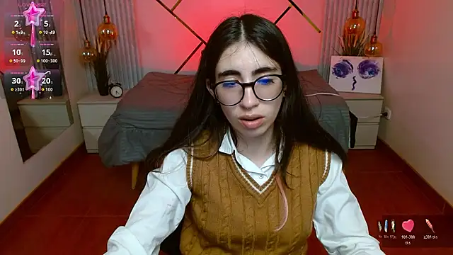 Snapshot of LenaRoses chatting on April 2026 08:14:02 PM LenaRoses online show from April 2026 08:14:02 PM