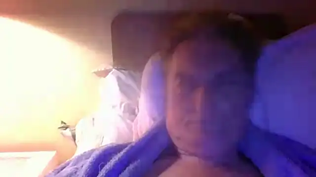 Snapshot of Alain-Bertrand chatting on January 2026 01:20:02 AM Alain-Bertrand online show from January 2026 01:20:02 AM