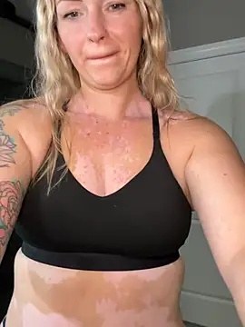 MaggieMayI89 online show from July 2026 06:13:01 PM