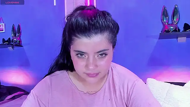 Alexa Espinoza online show from December 2024 06:02:02 PM