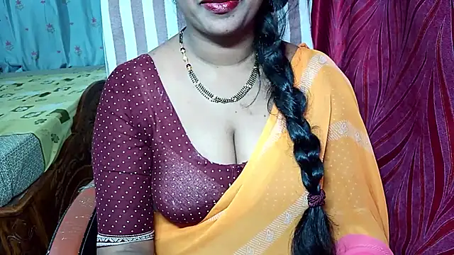 Snapshot of samyukthapuretelugu chatting on February 2026 04:57:02 AM samyukthapuretelugu online show from February 2026 04:57:02 AM