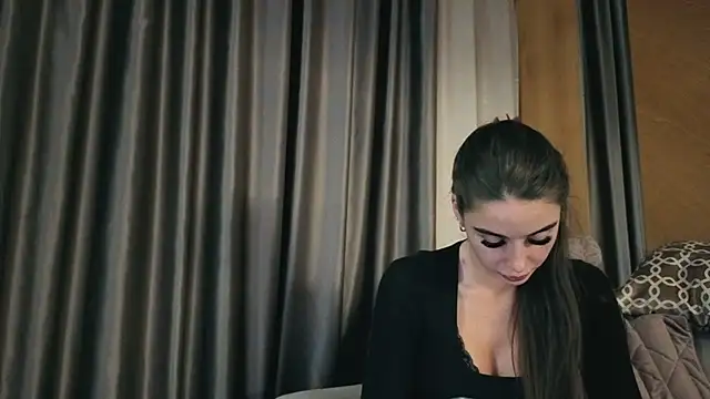 your bunnygirl online show from November 2025 07:57:02 PM