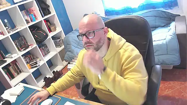 ravingr4d4 online show from March 2026 11:38:02 AM