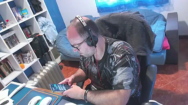 ravingr4d4 online show from April 2026 08:48:01 AM