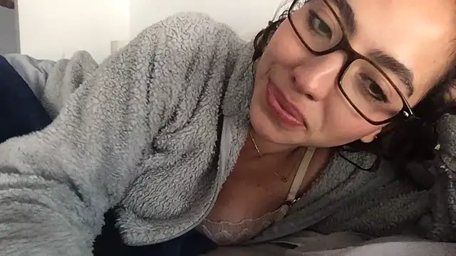 Snapshot of Sophi__a chatting on February 2026 08:50:01 PM Sophi a online show from February 2026 08:50:01 PM