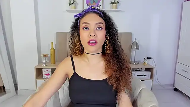 Zoe Gruber online show from July 2026 12:24:02 AM