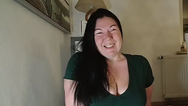 p6w official online show from November 2025 04:33:02 AM