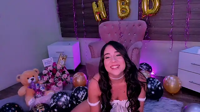 Sussy Bell01 online show from December 2024 09:06:01 PM