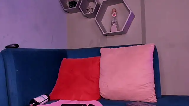 Sussy Bell01 online show from February 2025 03:04:01 AM