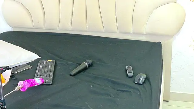 bonieklent online show from March 2026 04:06:02 AM