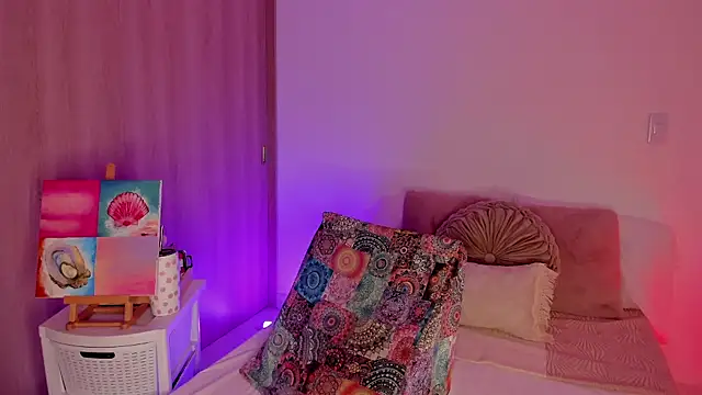 Snapshot of Lady_lacey05 chatting on June 2026 11:03:01 PM Lady lacey05 online show from June 2026 11:03:01 PM