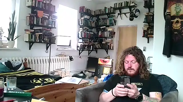 sunr1sa online show from April 2026 09:40:01 AM