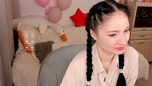 LisaMooore online show from February 2026 03:32:02 PM