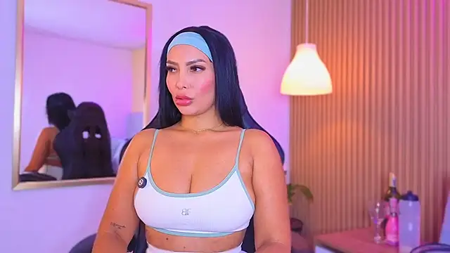 Dakota diaz  online show from April 2026 07:08:02 PM