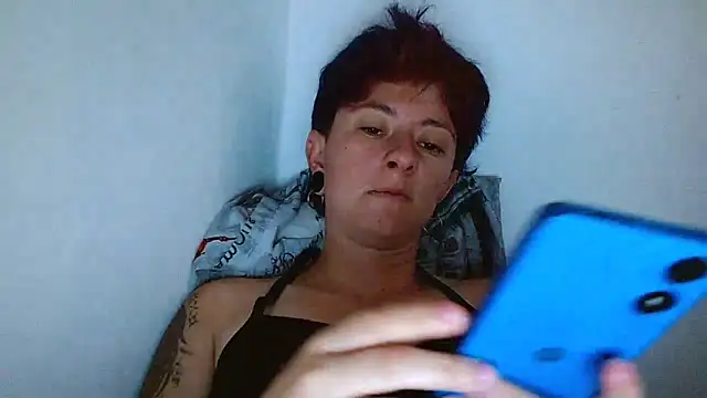 tomboyblue online show from April 2026 07:22:02 PM