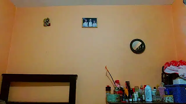 tomboyblue online show from July 2026 10:59:02 PM
