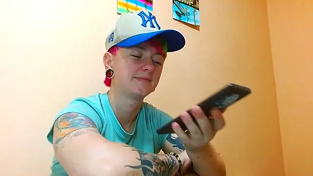 tomboyblue online show from July 2026 04:21:02 AM