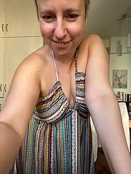 MariaValentine online show from July 2026 05:31:02 AM