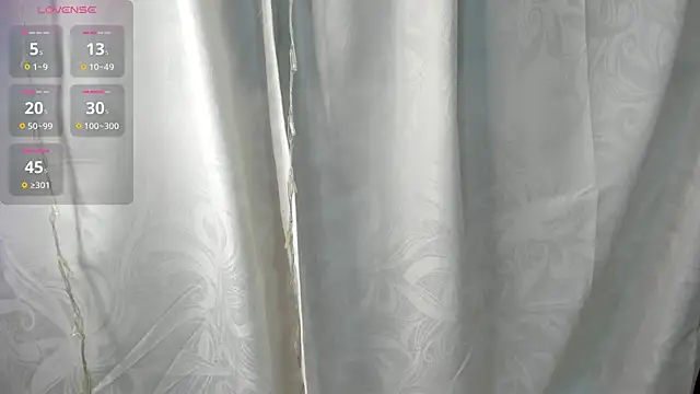 Snapshot of dahian_carter chatting on June 2026 09:14:01 AM dahian carter online show from June 2026 09:14:01 AM
