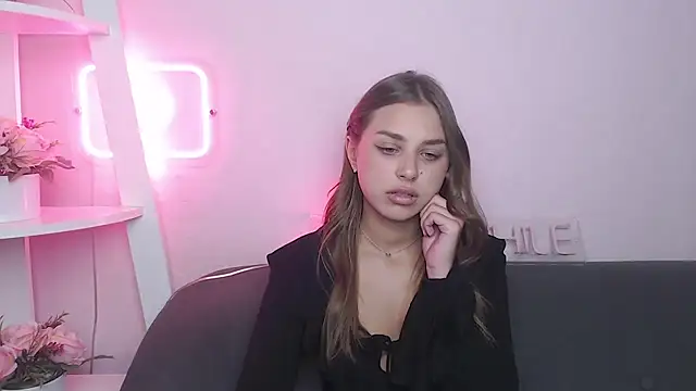 MilanaAngelAs online show from September 2025 01:00:02 PM