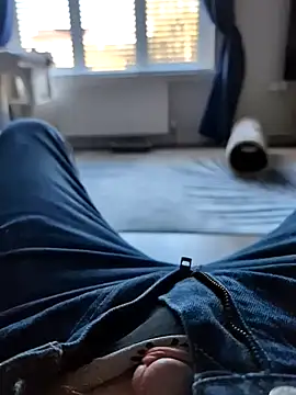 Snapshot of No-ties-fk chatting on March 2026 04:01:02 PM No-ties-fk online show from March 2026 04:01:02 PM