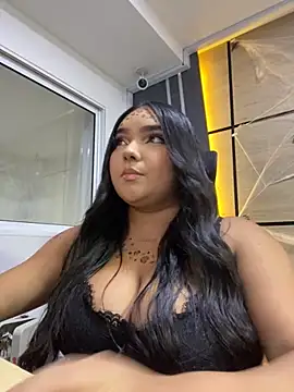 little lissiee online show from November 2025 12:01:02 AM