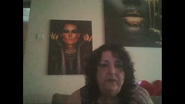 Snapshot of maturekorine chatting on July 2026 02:08:02 PM maturekorine online show from July 2026 02:08:02 PM