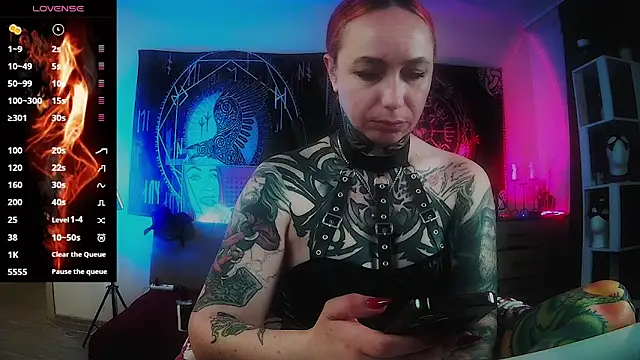 miss jenna lovee online show from April 2026 12:30:02 AM