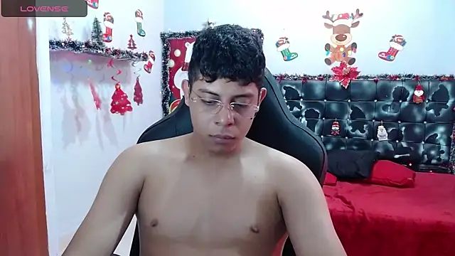 Wiiliam 20 online show from December 2024 06:38:02 PM