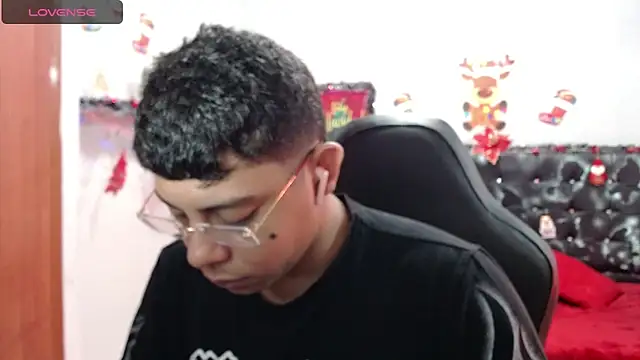 Wiiliam 20 online show from December 2024 01:28:02 PM