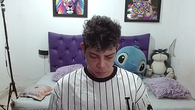 Wiiliam 20 online show from April 2026 02:33:02 PM