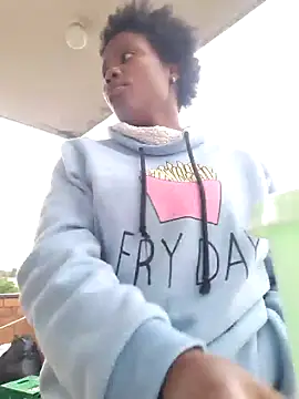 Snapshot of PerfectionBerrie chatting on January 2025 04:29:02 PM PerfectionBerrie online show from January 2025 04:29:02 PM